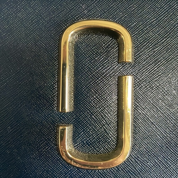 Gorgeous "The Marc Jacob's" Crossbody Bag.  NWOT - Picture 10 of 16